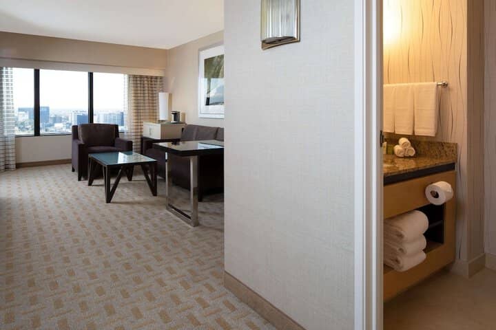 Room 15 of 79